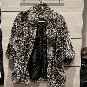 Jolt Open Front Jacket. Size Small. Sleeves hit about 2.5 inches below elbow.